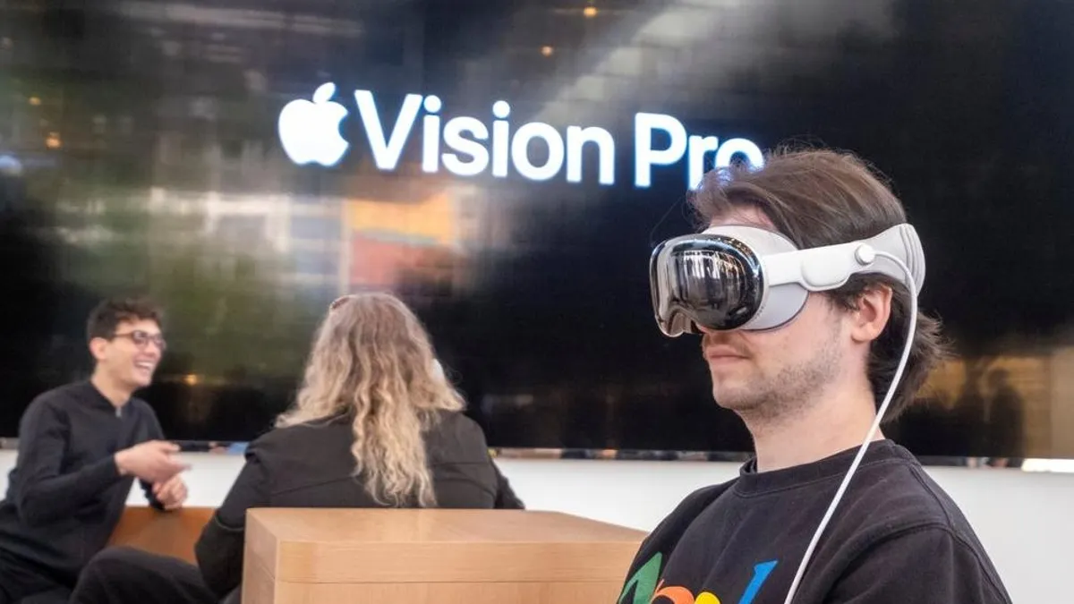 Reminder: Friday is the deadline for returning your Apple Vision Pro.